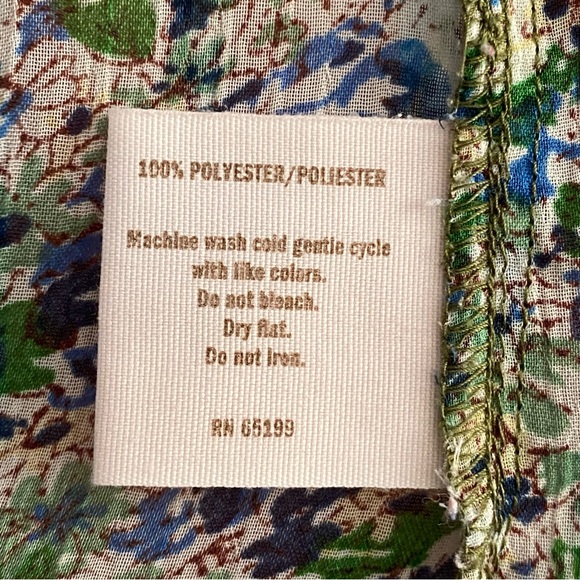 Decree Spring Summer Blue & Green Floral Chiffon Short Sleeves Ruffle Hem Top - Picture 5 of 7